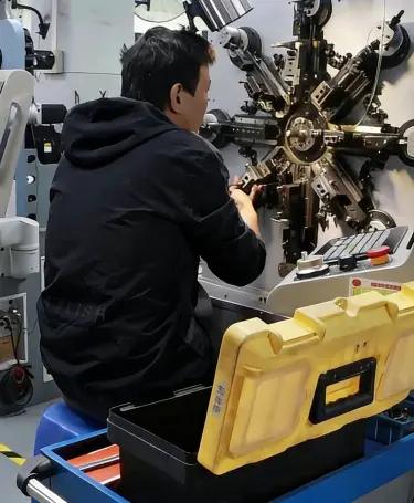 Automated Industrial Spring Mass Production Workshop