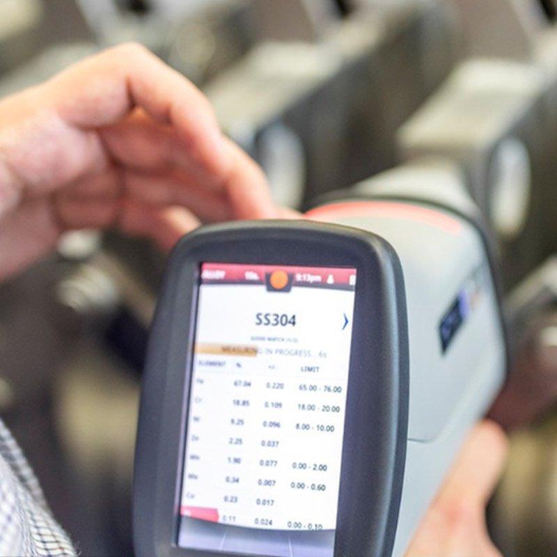 HITACHl Handheld Spectrometer