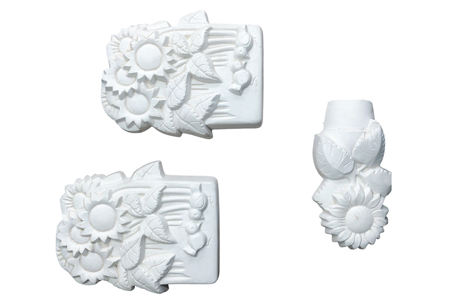 What Constitutes the Core Definition of a Plaster Mold?